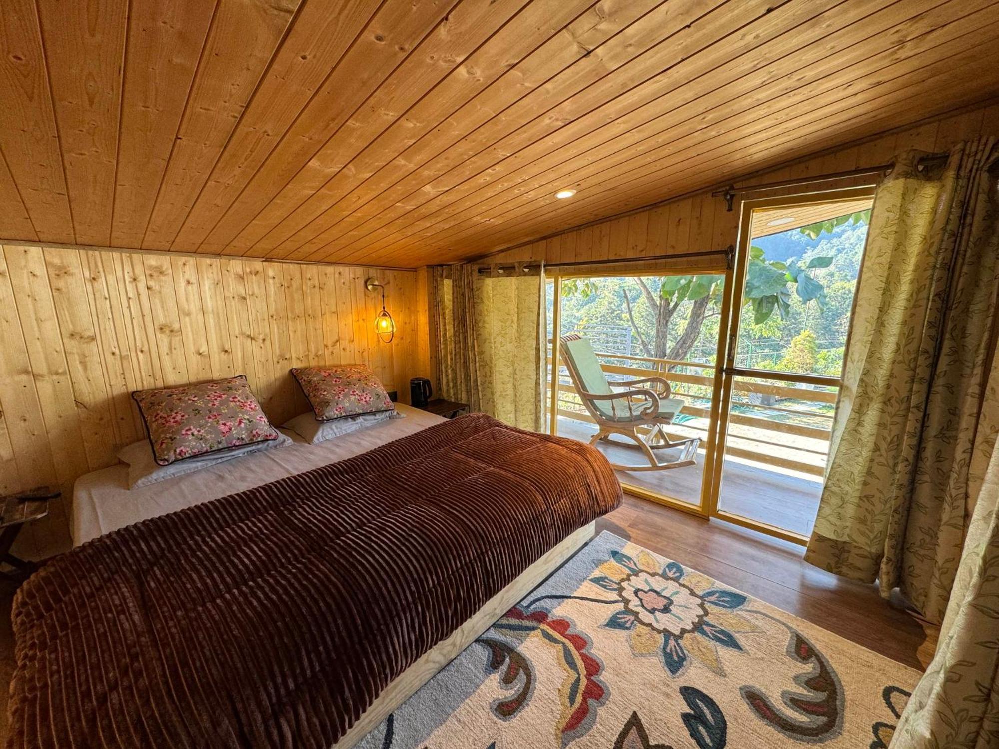 Saraiville- Luxury Riverside Cottages Dehradun Exterior foto